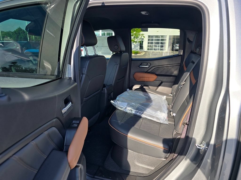 New 2026 GMC Canyon AT4 w/ AT4 Premium Package AWD/4WD image 22