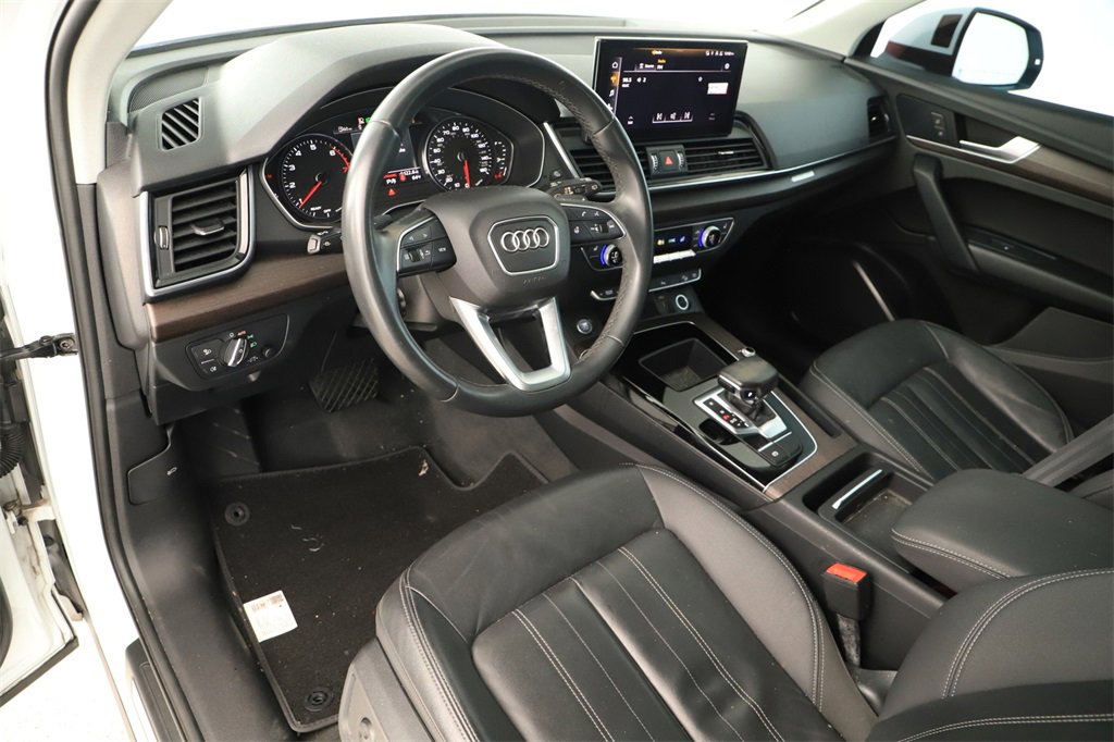 Used 2021 Audi Q5 2.0T Premium w/ Convenience Package image 15