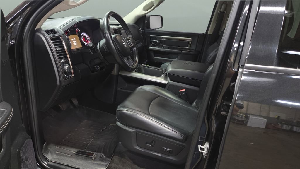 Used 2018 RAM 1500 Sport w/ Sport Premium Group image 8