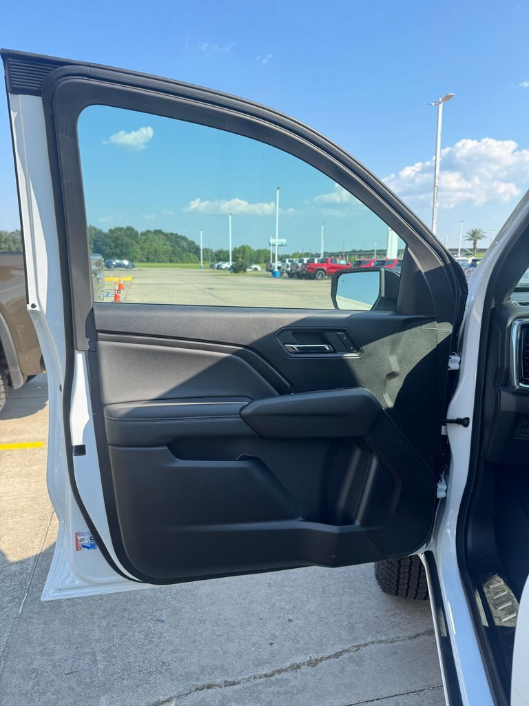 New 2026 GMC Canyon Elevation image 9