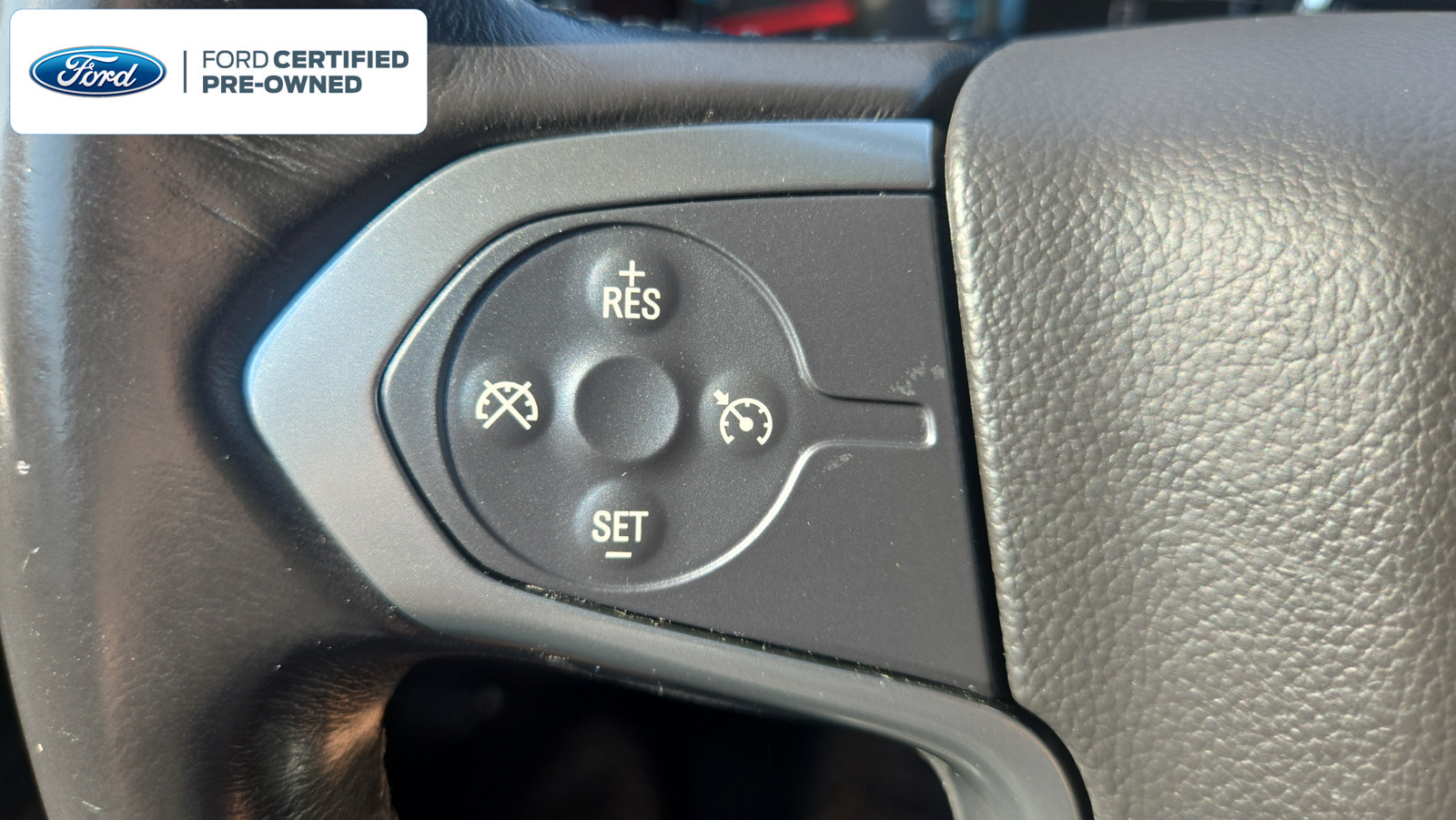 Used 2018 Chevrolet Silverado 1500 LT AWD/4WD image 18