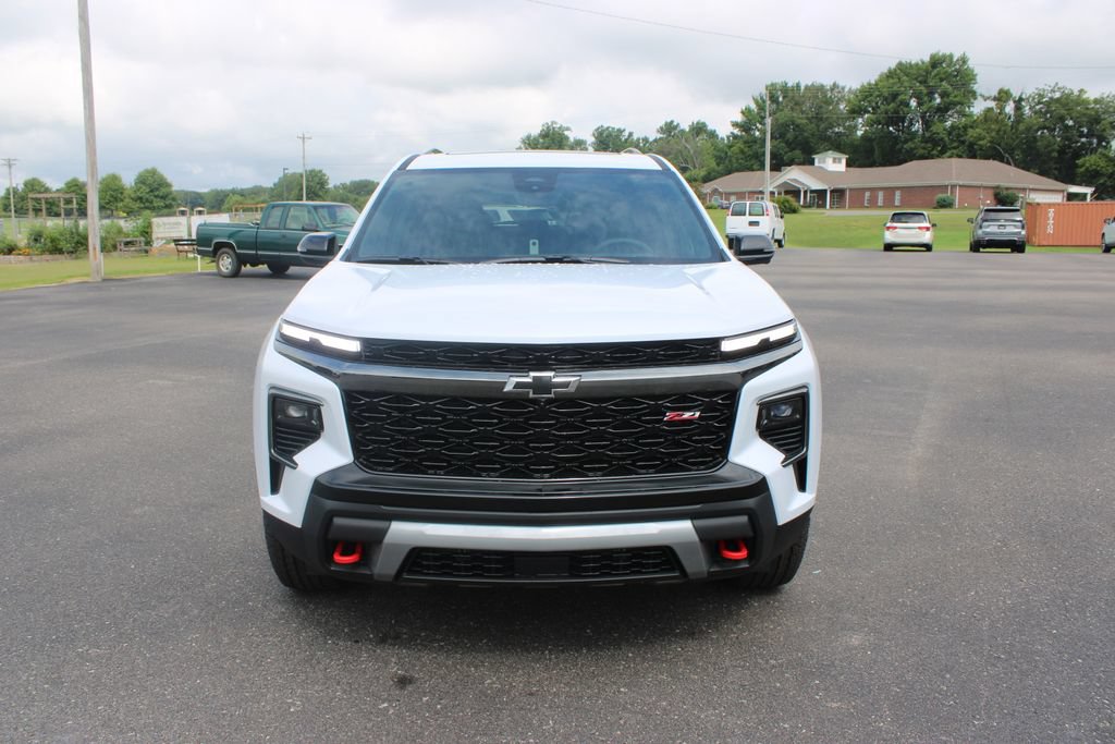 New 2026 Chevrolet Traverse Z71 w/ Driver Confidence Package AWD/4WD image 3
