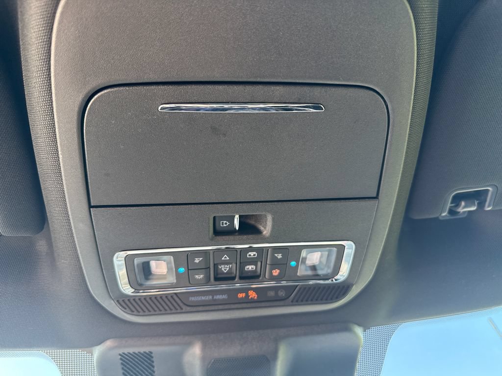 Used 2025 Ford F150 Lariat w/ Equipment Group 502A High AWD/4WD image 36