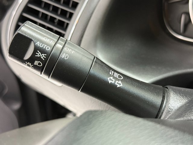 Used 2017 Nissan Armada Platinum w/ Captain Seat Package image 14