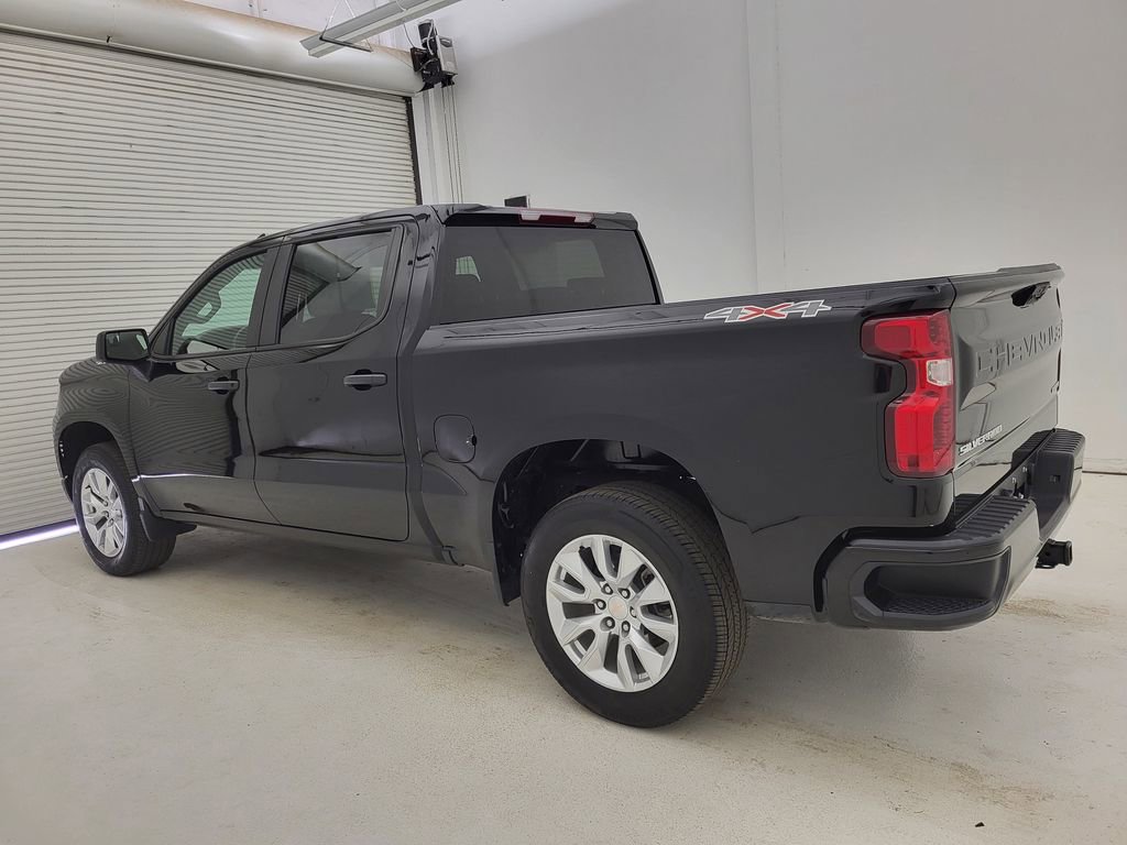 Used 2024 Chevrolet Silverado 1500 Custom image 16