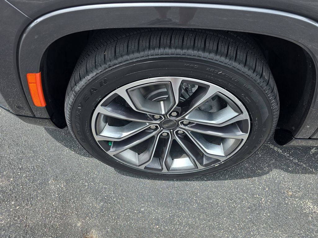 Used 2023 Jeep Grand Wagoneer Series III image 9