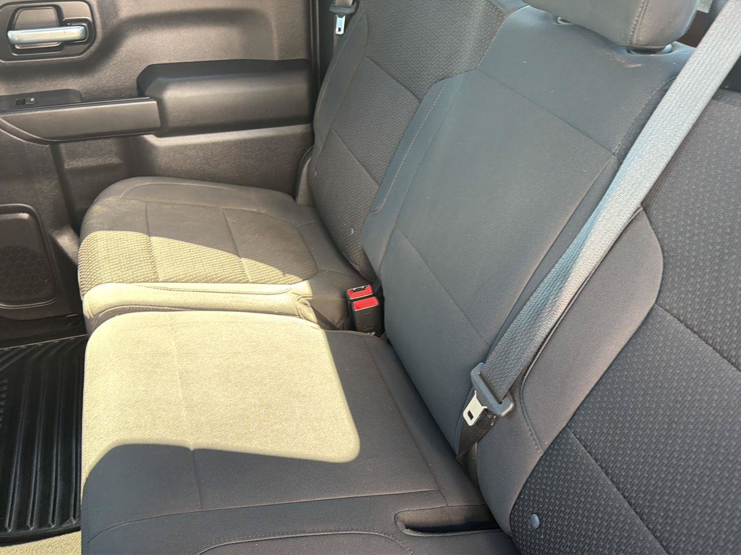 Used 2021 Chevrolet Silverado 1500 Custom RWD image 3