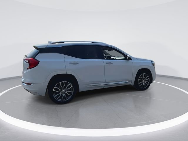 Used 2022 GMC Terrain Denali w/ LPO, Roadside Safety Package AWD/4WD image 12