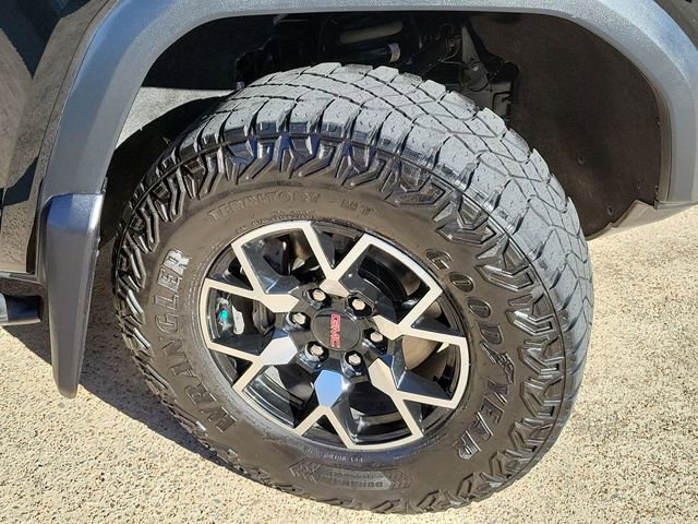 Used 2023 GMC Canyon AT4X image 33
