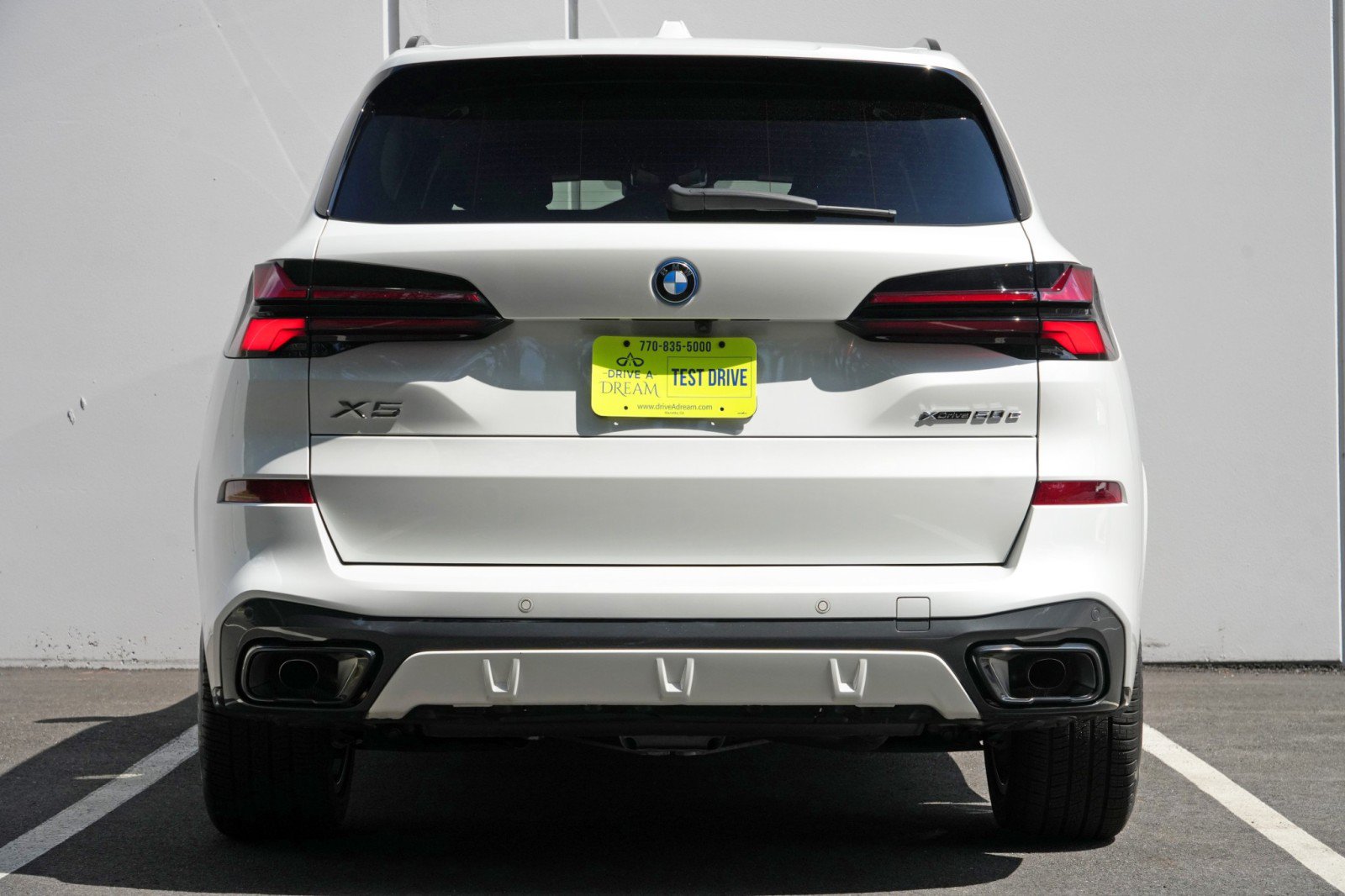 Used 2024 BMW X5 xDrive50e w/ M Sport Package AWD/4WD image 11