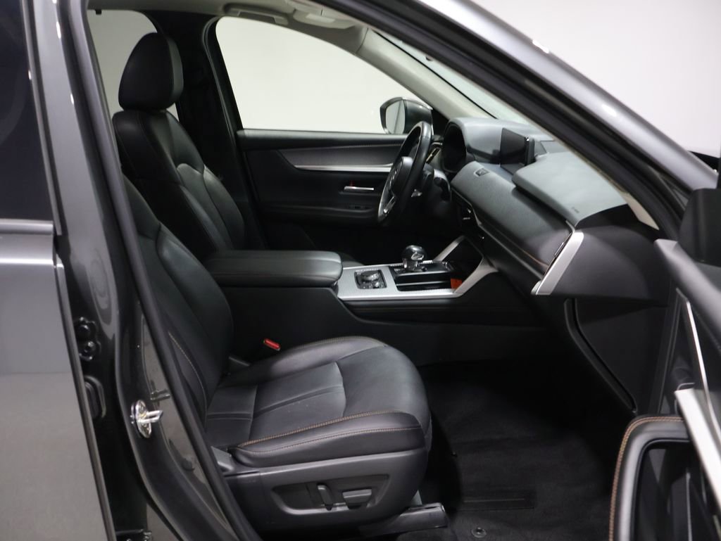 Used 2024 MAZDA CX-90 3.3 Turbo w/ Preferred Plus AWD/4WD image 23