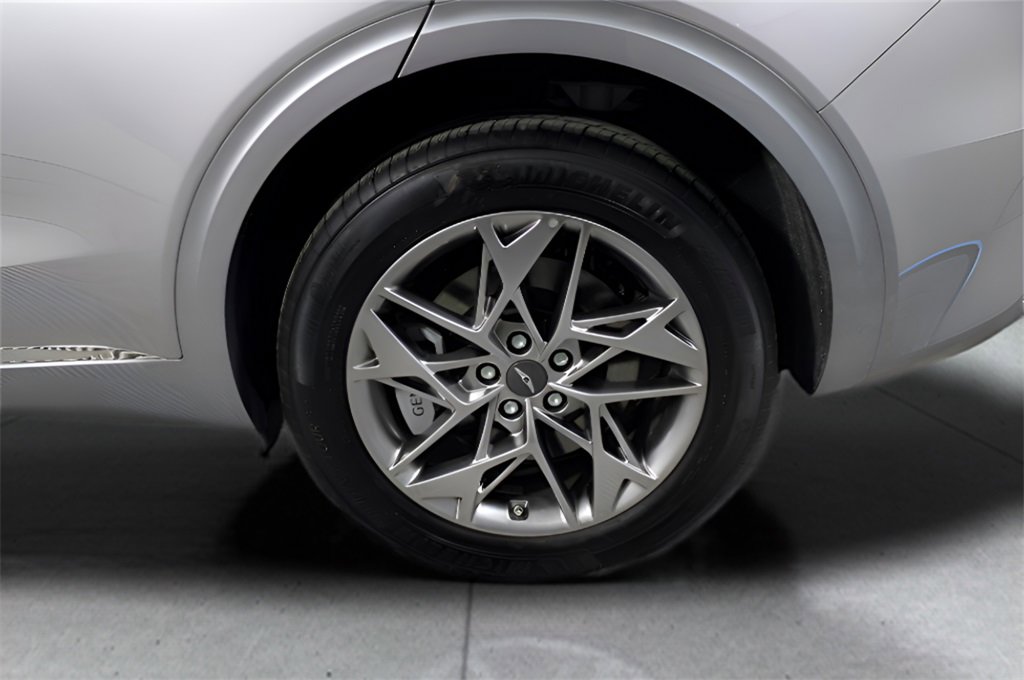 Used 2025 Genesis GV70 2.5T image 17