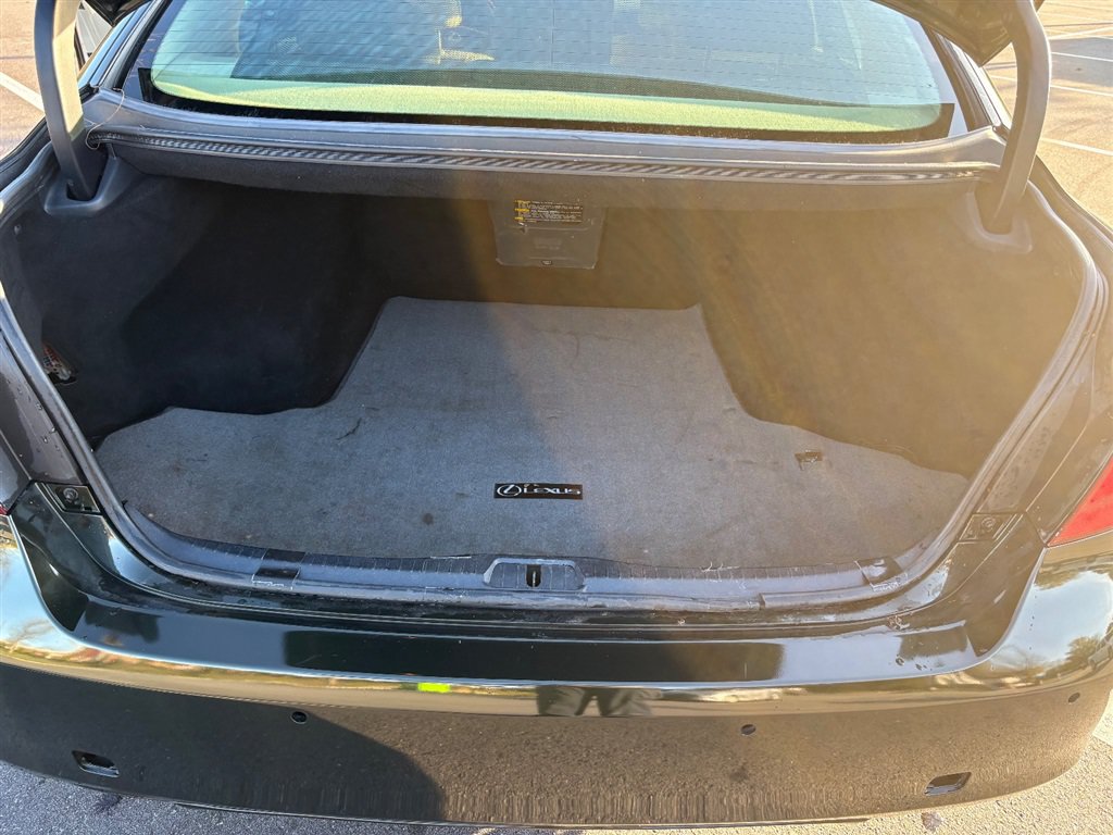 Used 2011 Lexus LS 460 w/ Comfort Pkg RWD image 10