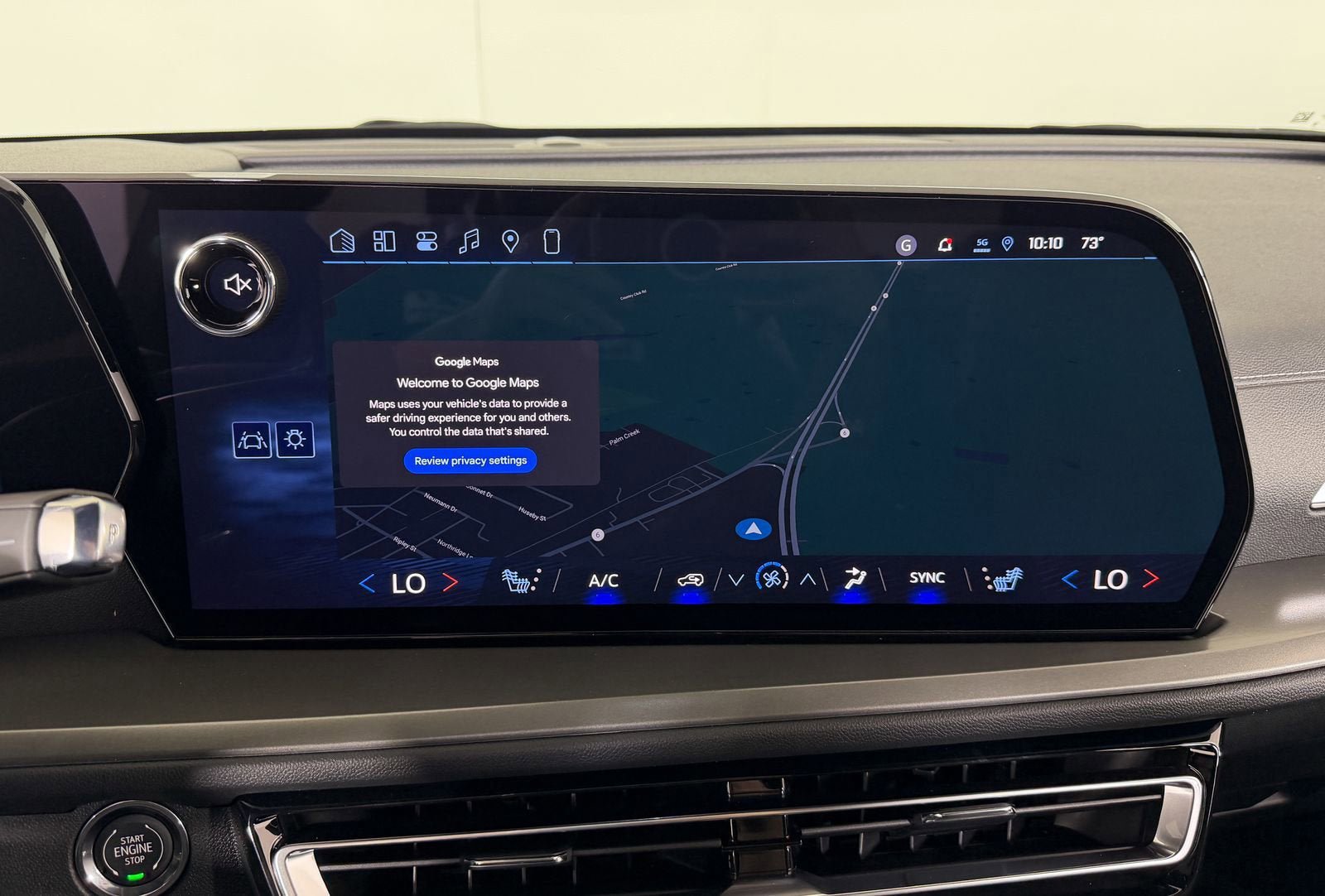 New 2026 Chevrolet Traverse LT w/ LPO, Floor Liner Package FWD image 14