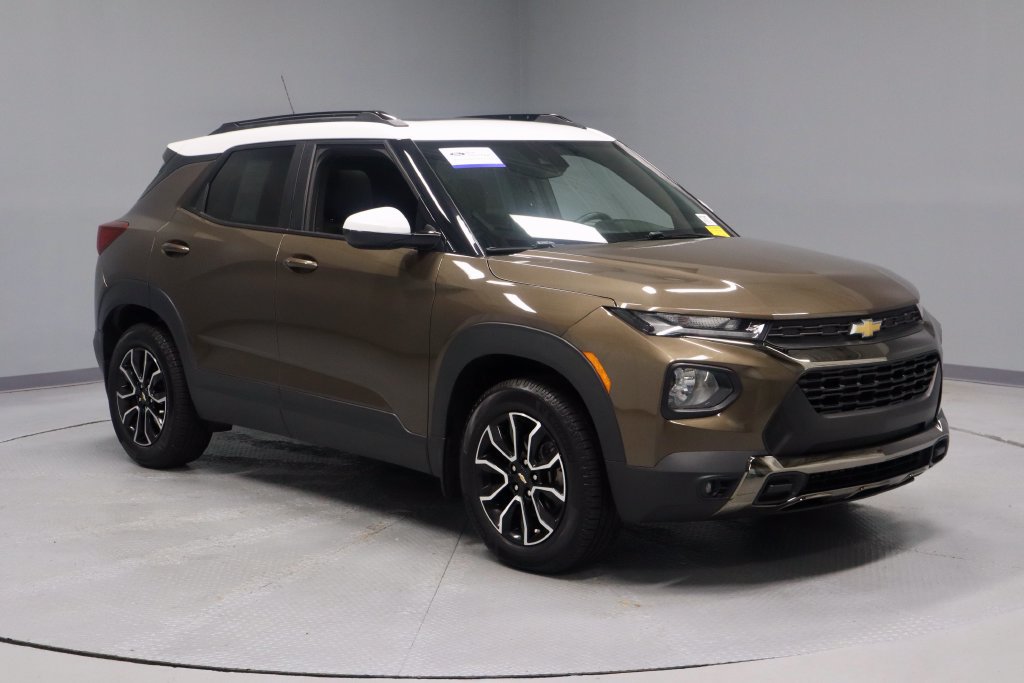 Used 2022 Chevrolet TrailBlazer ACTIV w/ Sun and Liftgate Package