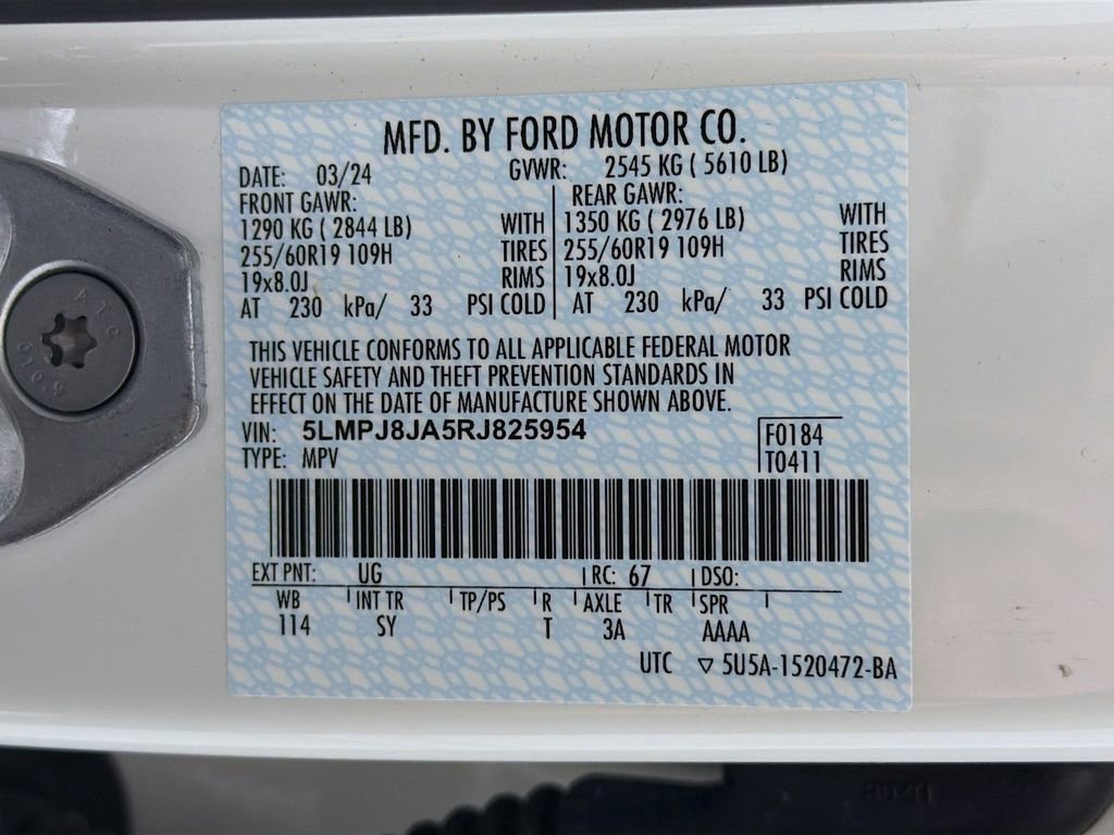 Used 2024 Lincoln Nautilus Premier image 34