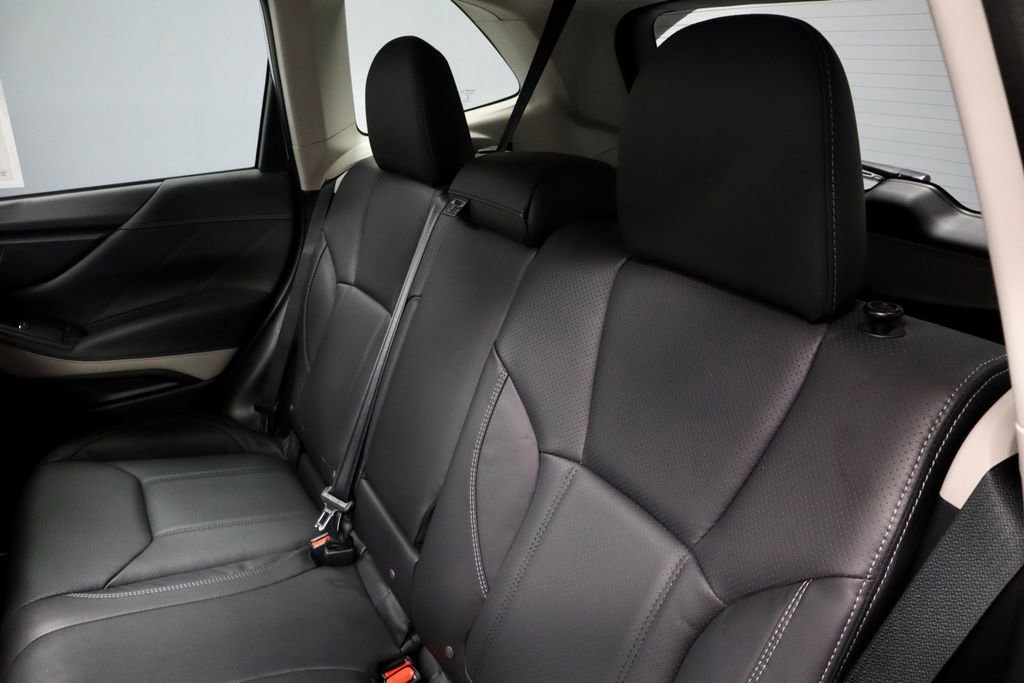 Used 2023 Subaru Forester Limited AWD/4WD image 24