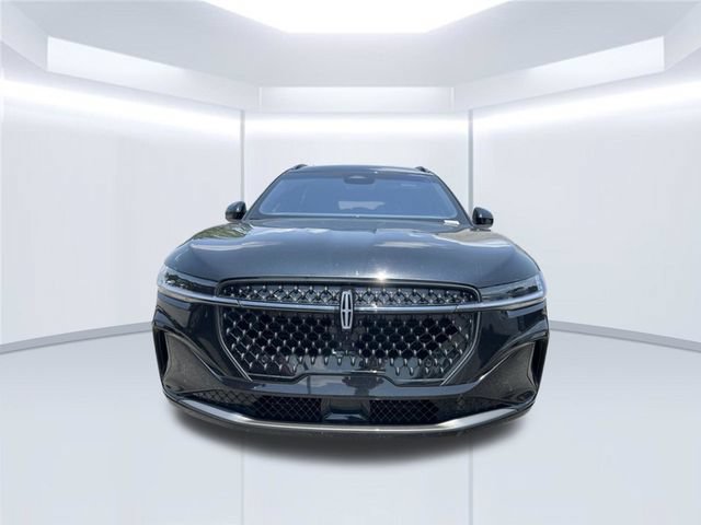 Used 2024 Lincoln Nautilus Reserve w/ Jet Appearance Package (87T) AWD/4WD image 2