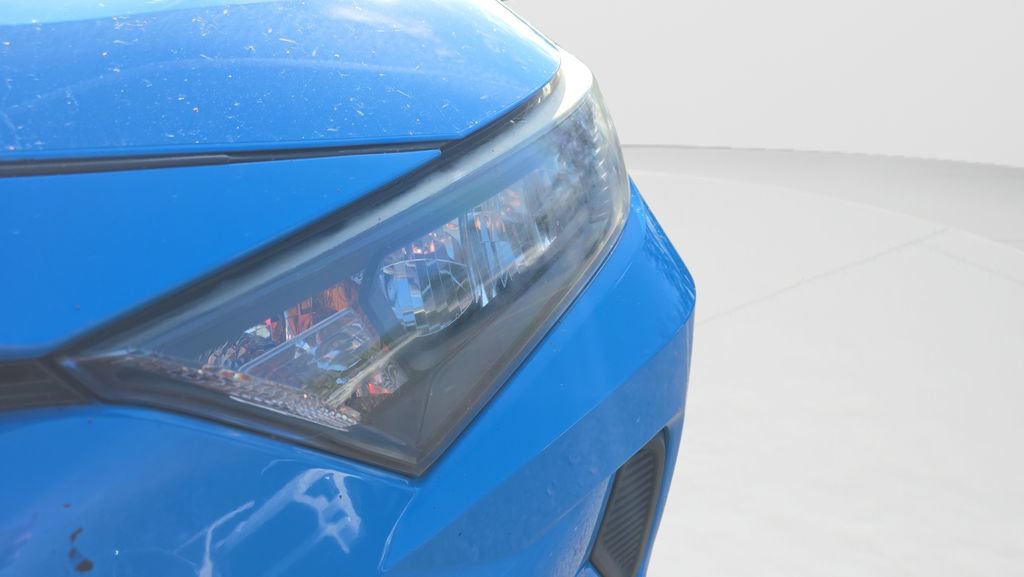 Used 2020 Toyota RAV4 LE image 17