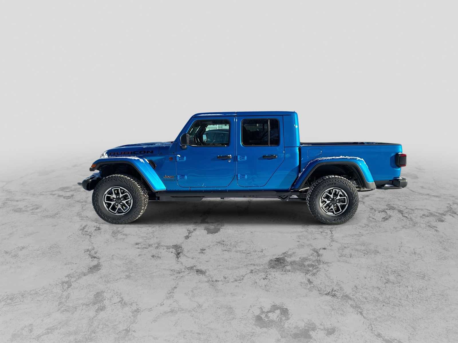 New 2026 Jeep Gladiator Rubicon w/ Steel Power Dome Hood Package AWD/4WD image 5