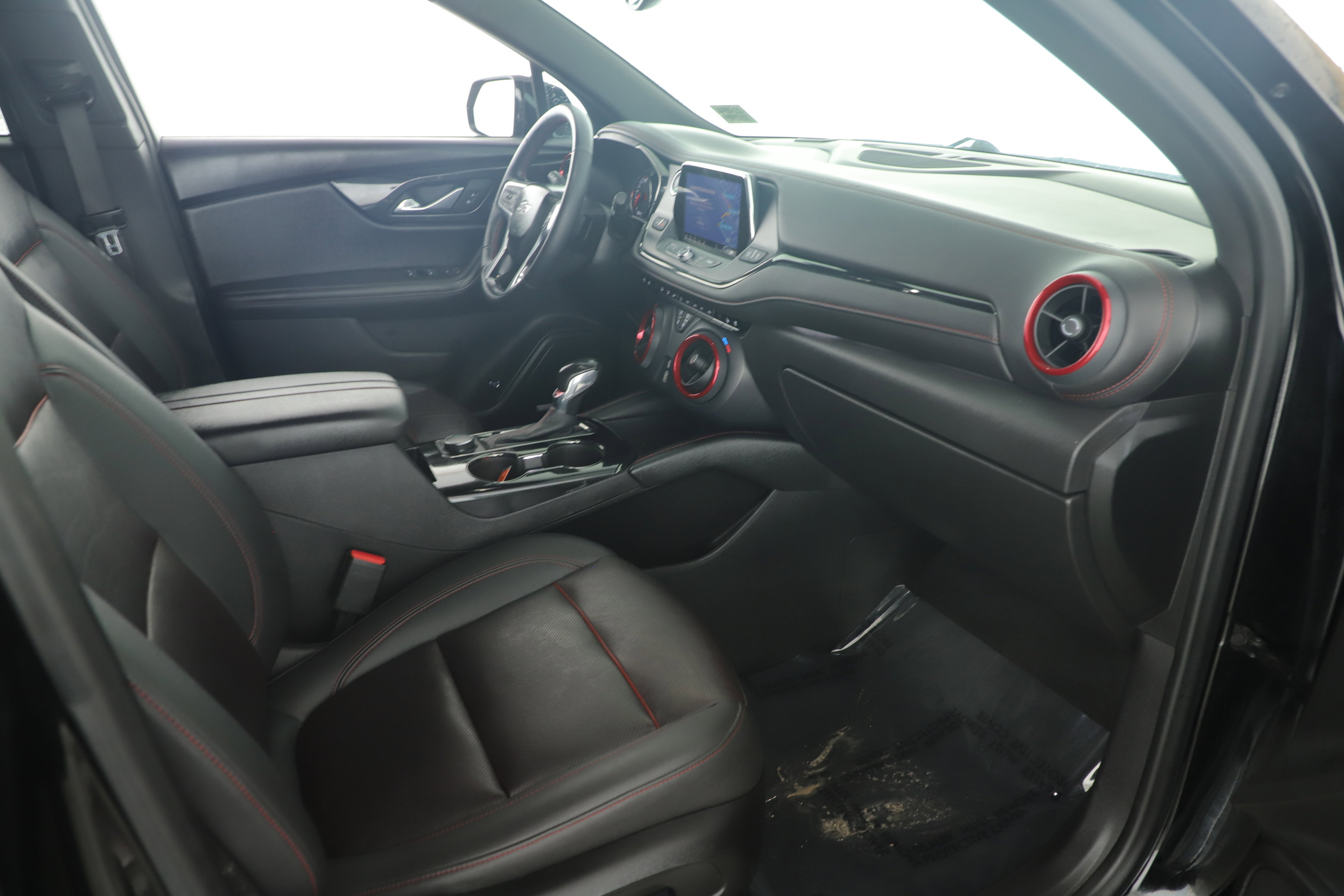 Used 2022 Chevrolet Blazer RS w/ Enhanced Convenience Package image 17