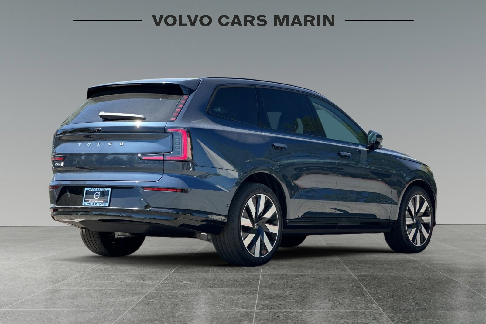 New 2025 Volvo EX90 Ultra image 2