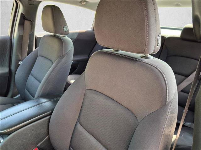 Used 2023 Chevrolet Malibu LT FWD image 13