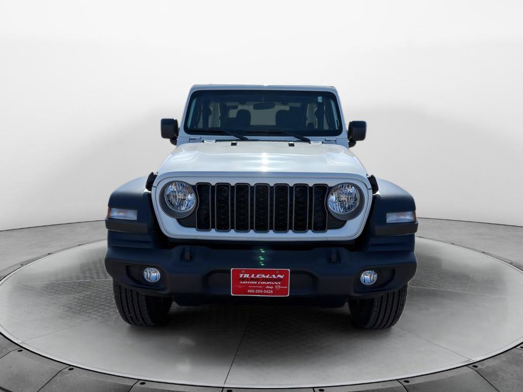 Used 2025 Jeep Wrangler Sport image 2