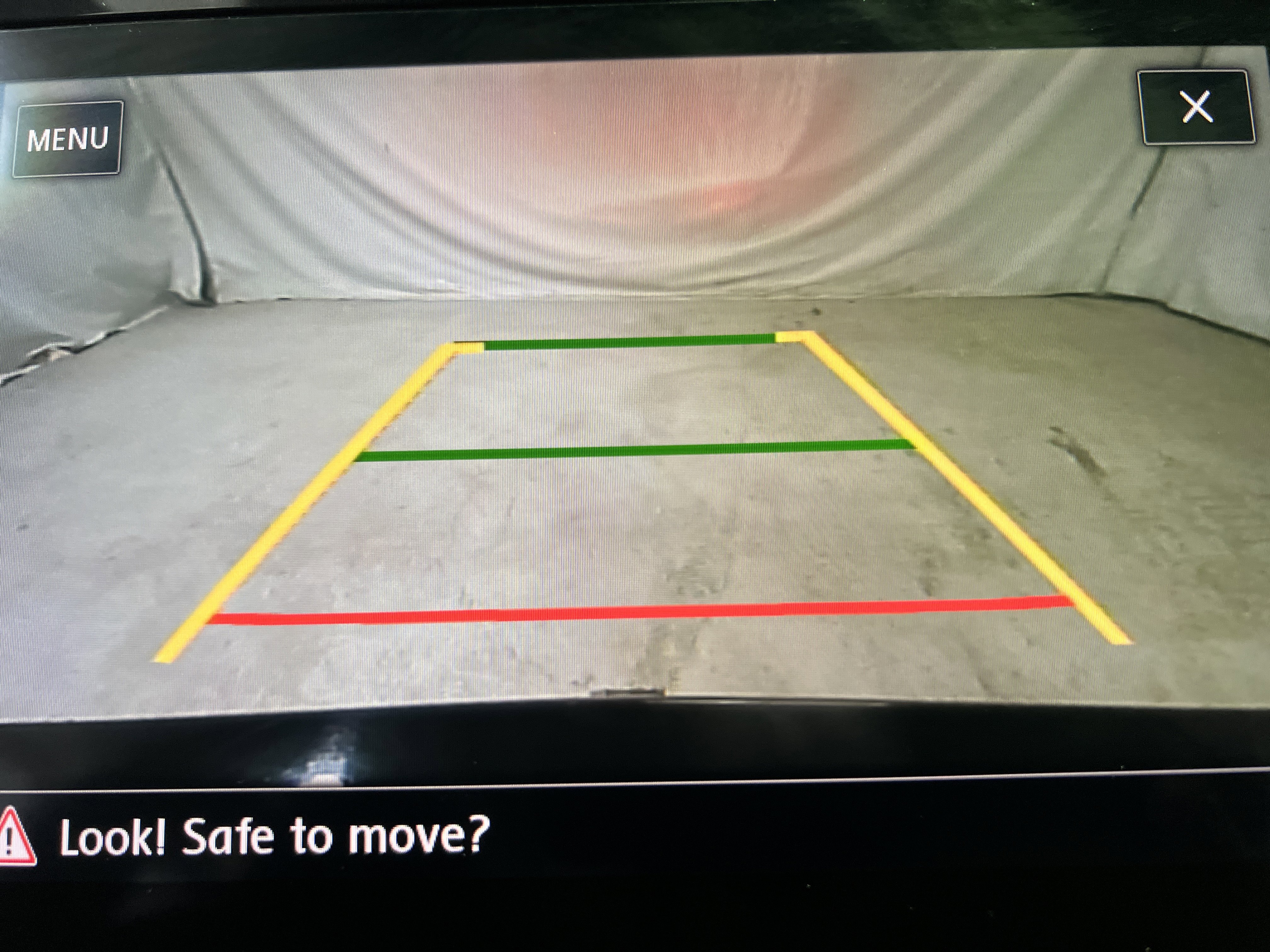 Used 2020 Volkswagen Tiguan SE image 20