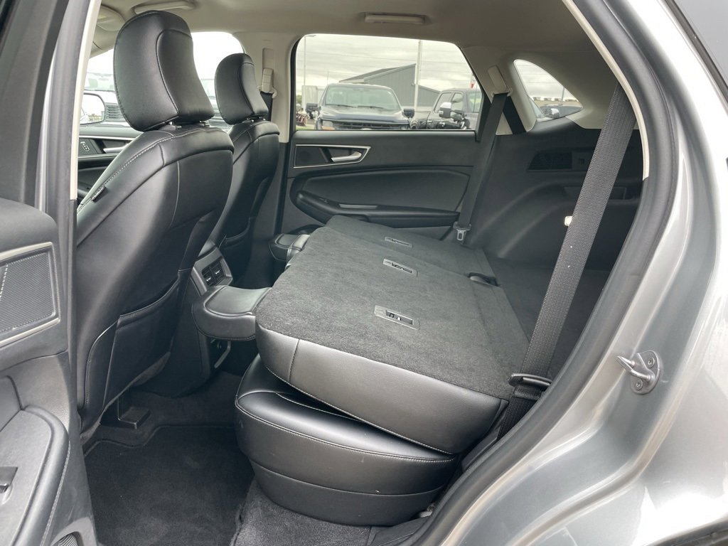 Used 2023 Ford Edge SEL image 52