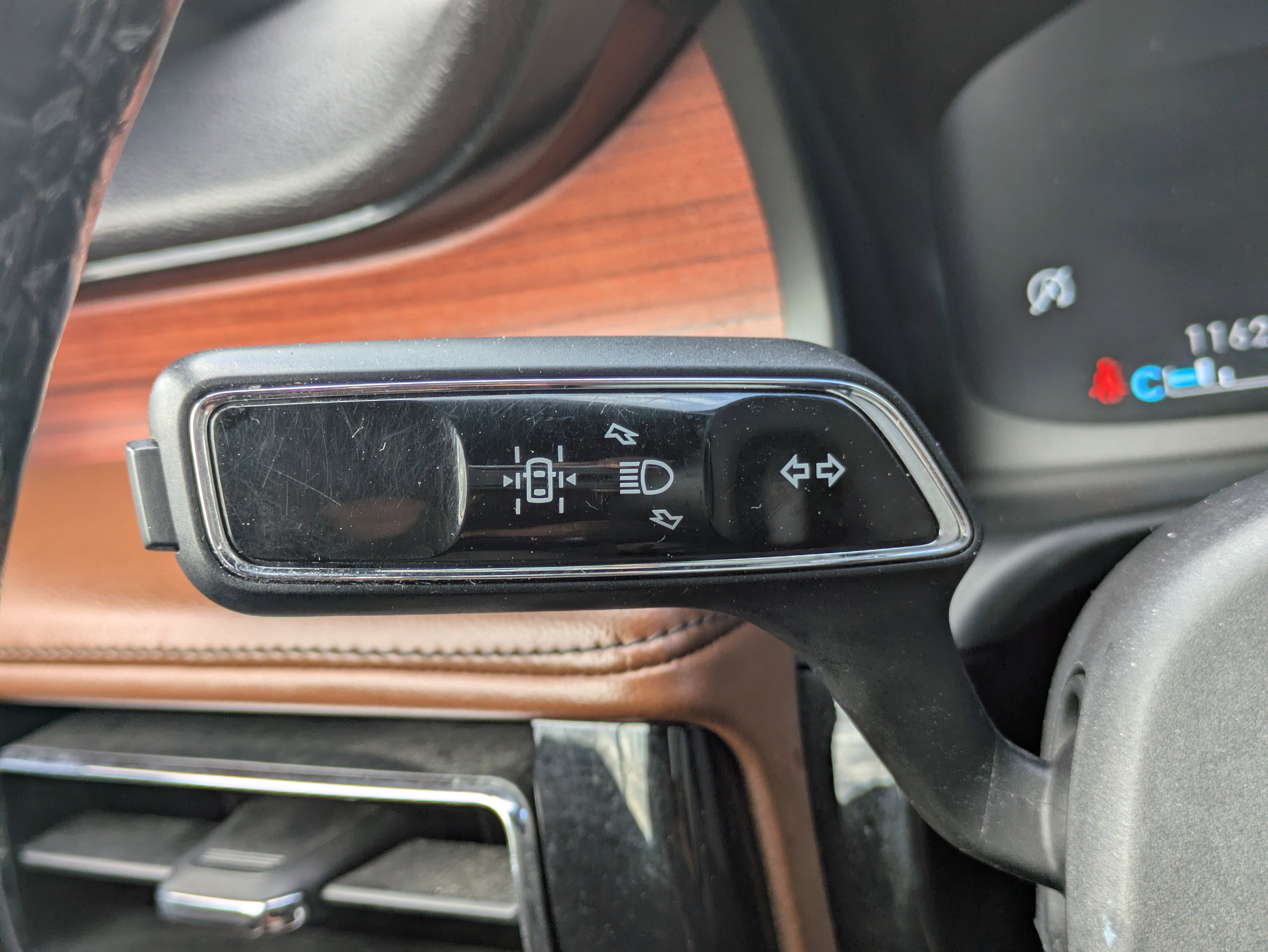 Used 2022 Lincoln Aviator Reserve w/ Equipment Group 201A image 27