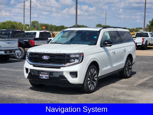 New 2027 Ford Expedition Max Platinum w/ Driver's Package RWD image 3