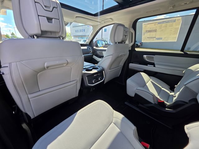 New 2027 Ford Expedition Max Platinum w/ Platinum Ultimate Package AWD/4WD image 16