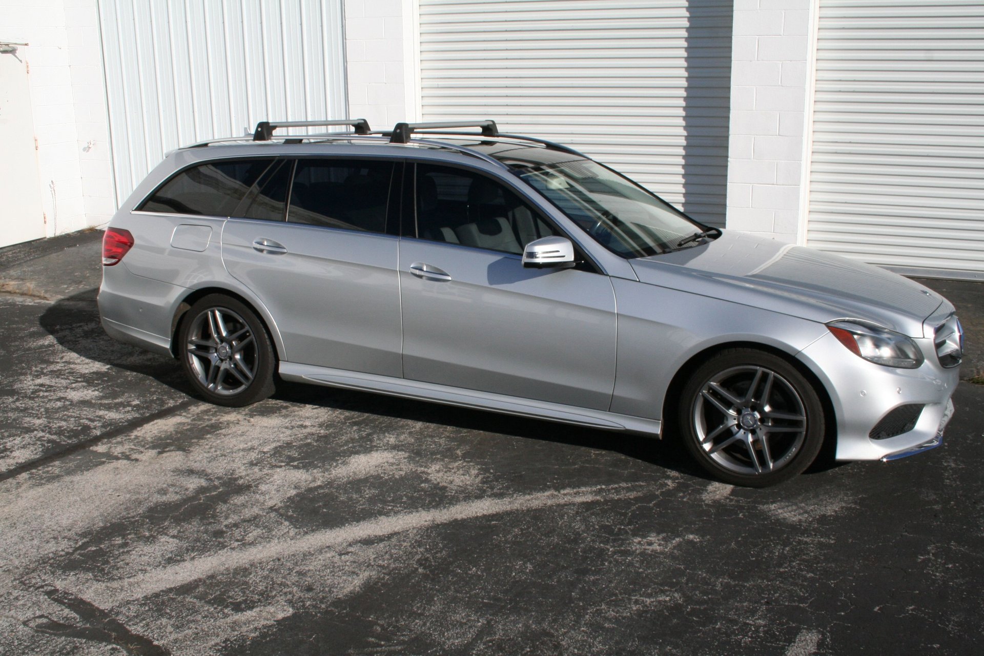 Used 2015 Mercedes-Benz E 350 4MATIC Wagon image 3