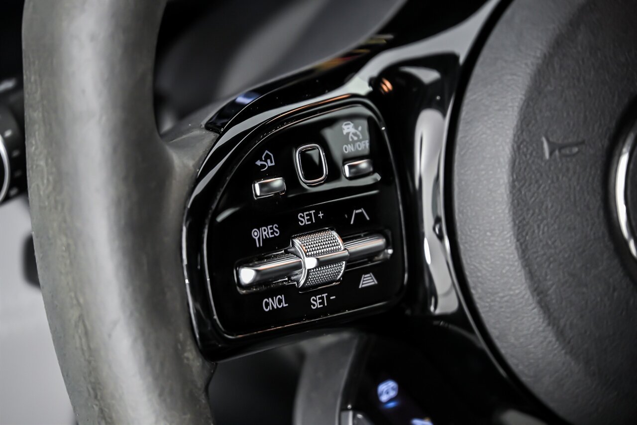 Used 2020 Mercedes-Benz AMG GT C image 23