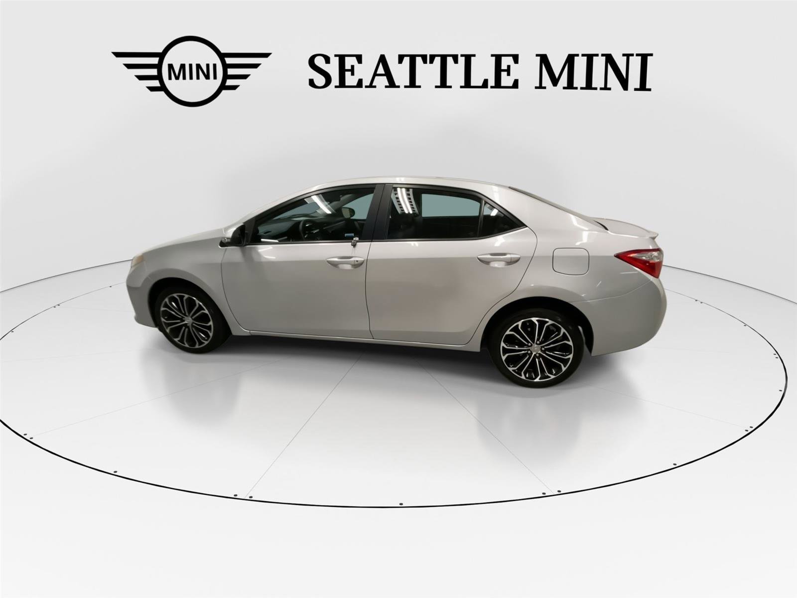 Used 2015 Toyota Corolla S image 7