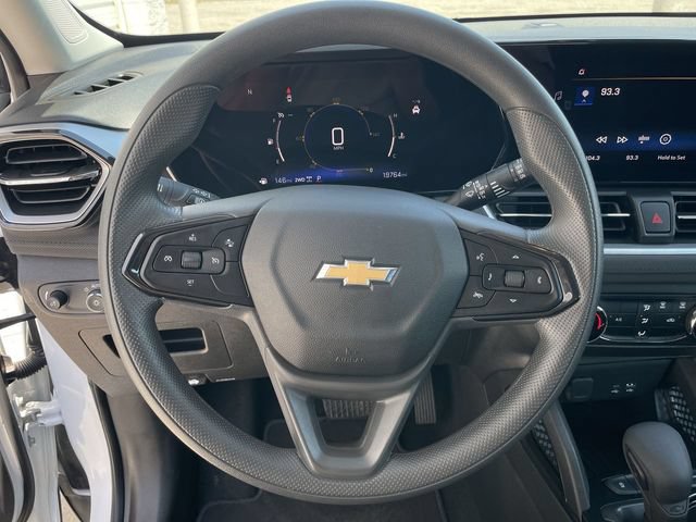 Used 2026 Chevrolet TrailBlazer LS AWD/4WD image 14