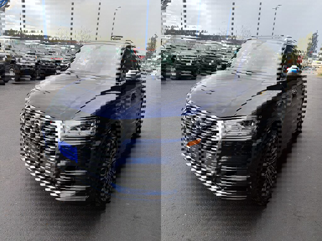 Used 2020 Audi SQ5 Premium Plus AWD/4WD image 3