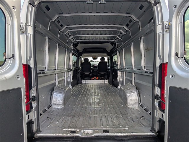 Used 2023 RAM ProMaster 3500 w/ Crew Van Package image 15