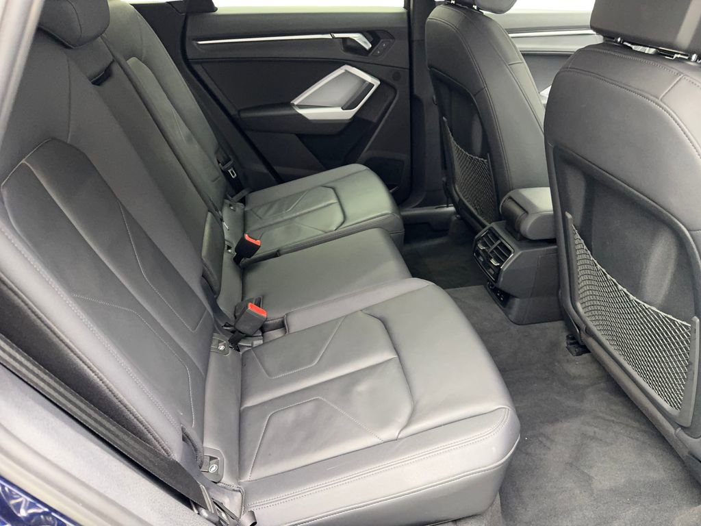 Used 2022 Audi Q3 2.0T Premium w/ Convenience Package image 39