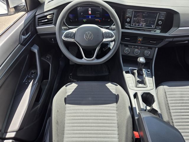 Used 2022 Volkswagen Jetta S image 12