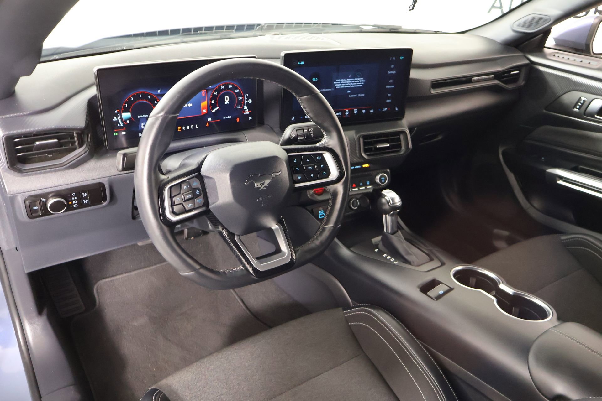 Used 2025 Ford Mustang EcoBoost image 2