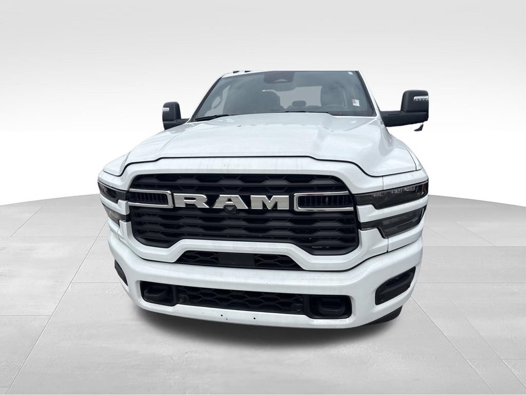 Used 2025 RAM 2500 Big Horn AWD/4WD image 3