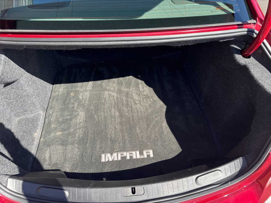 Used 2015 Chevrolet Impala LTZ FWD image 41