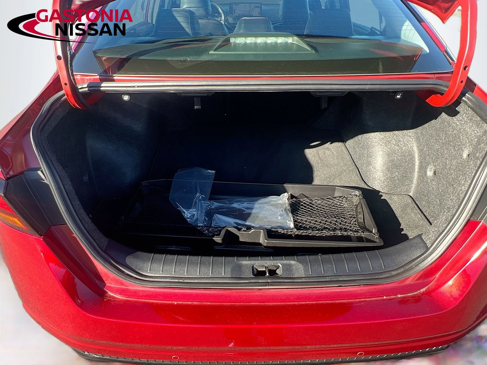 Used 2024 Nissan Altima 2.5 SR w/ SR Premium Package image 35