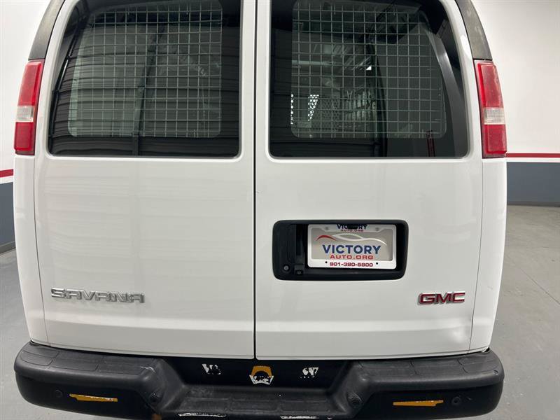 Used 2017 GMC Savana 2500 RWD image 14