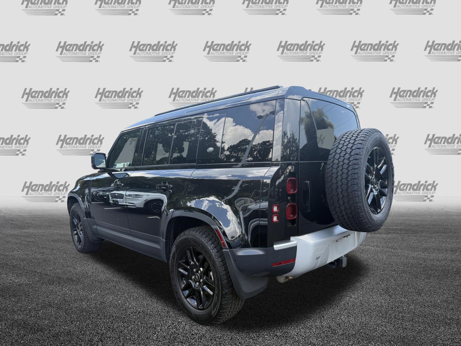 Used 2021 Land Rover Defender 110 S AWD/4WD image 11