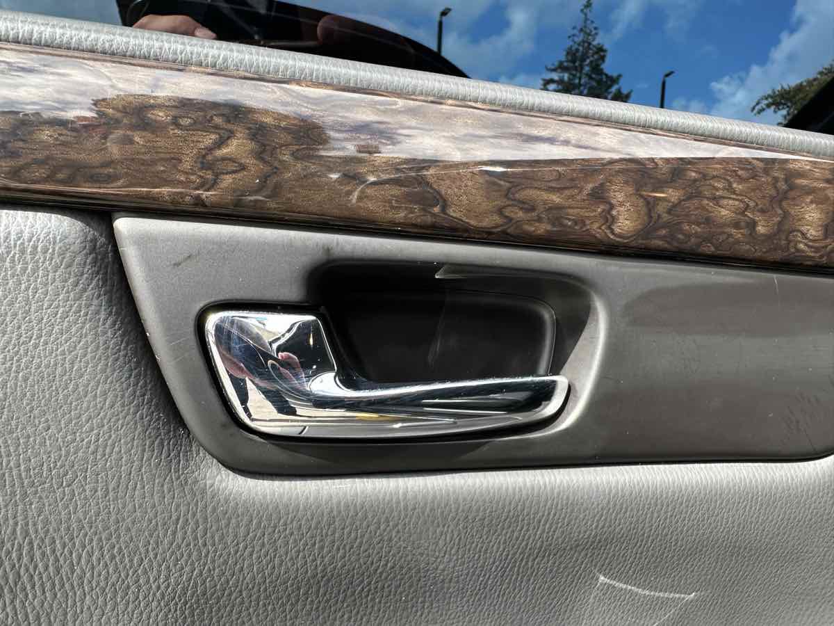 Used 2011 Cadillac DTS Limousine image 53