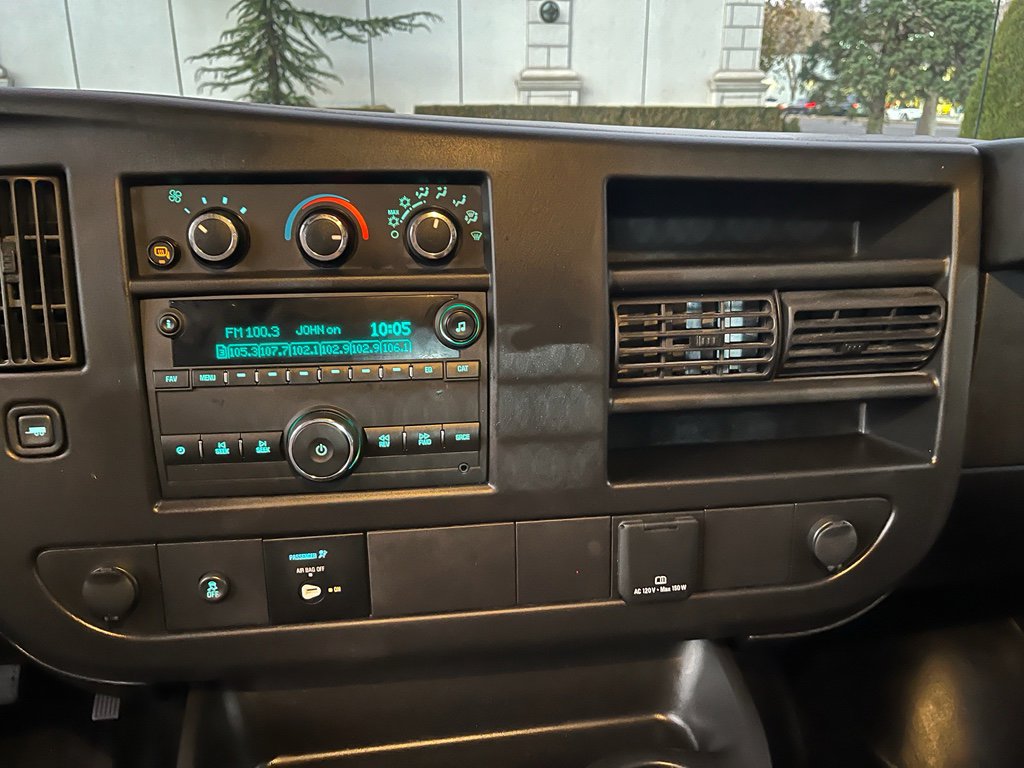 Used 2024 Chevrolet Express 2500 w/ Driver Convenience Package image 21