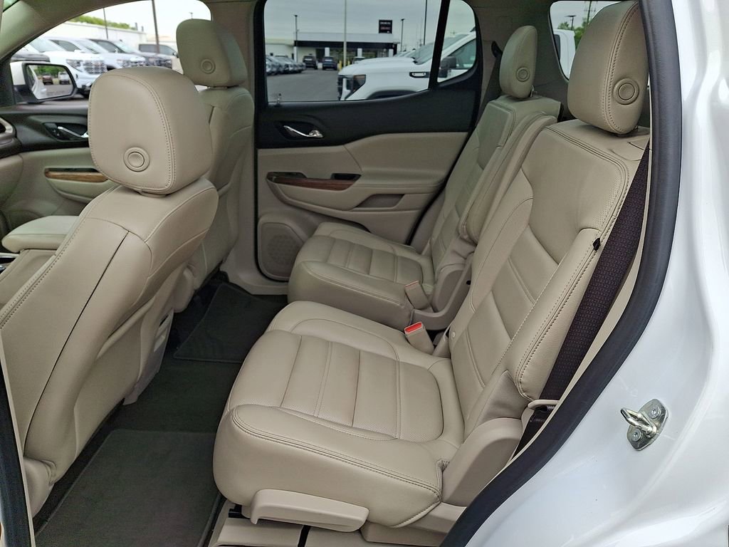 Used 2019 GMC Acadia Denali w/ Technology Package AWD/4WD image 11